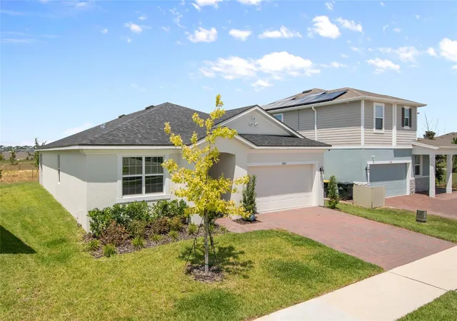 Photo 2 of Single family home for sale at 2685 Sweet Acacia Dr, Clermont, FL 34711 | MLS# O6435332 | Listing updated on 2026-09-06