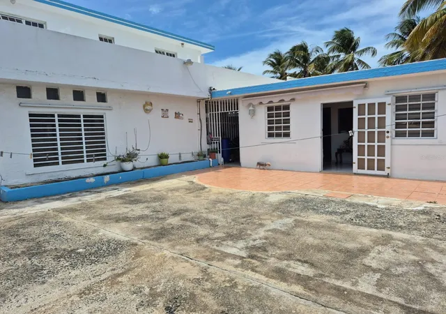 Photo 3 of House for sale at 24 Sabana Gardens Blq 14 # 22, Carolina, PR 00983 | MLS# PR9123574 | Listing updated on 2026-10-13