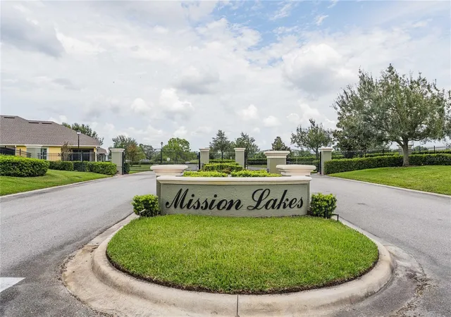 31st image of 3019 Mission Lakes Dr, Lakeland, FL 33803 | MLS# L4964456