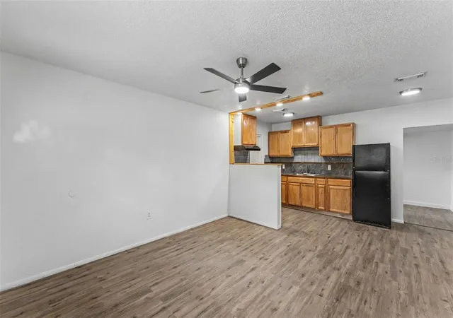 2nd image of 5039 Layton Ln, Lakeland, FL 33811 | MLS# L4964457