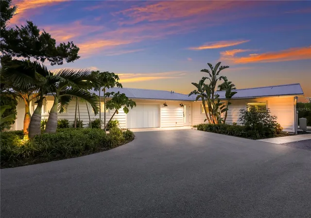 Photo 3 of Single family home for sale at 6561 Byp Hammock Rd, Longboat Key, FL 34228 | MLS# A4703604 | Listing updated on 2026-10-02