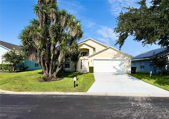 2nd image of 207 Langham Dr, Davenport, FL 33897 | MLS# TB8540952