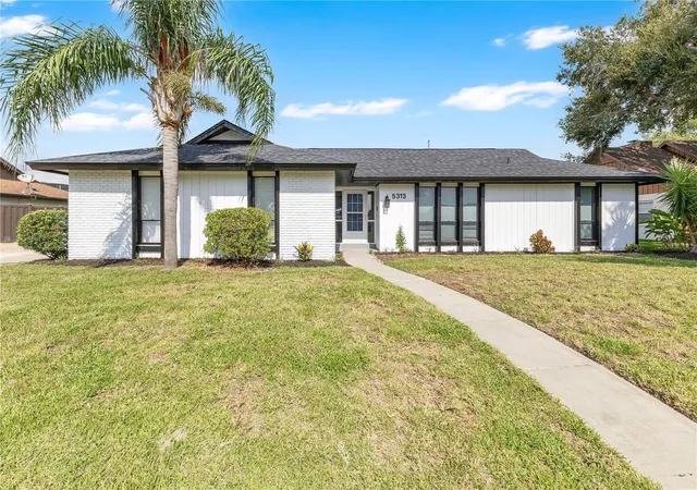 1st image of 5313 Jade Cir, Belle Isle, FL 32812 | MLS# S5156006