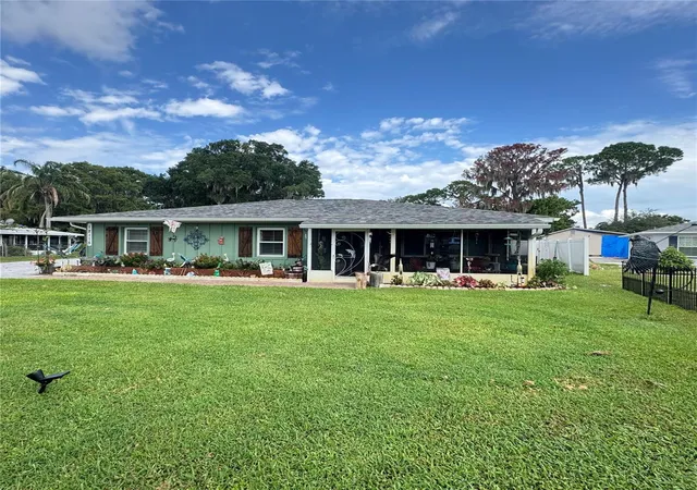 2nd image of 12115 Virginia Dr, Leesburg, FL 34788 | MLS# G5116718
