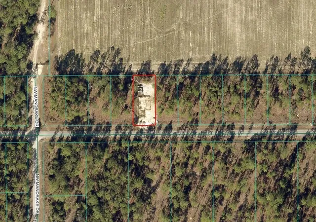 2nd image of 23949 Nw Falcon Ave, Dunnellon, FL 34431 | MLS# OM730796