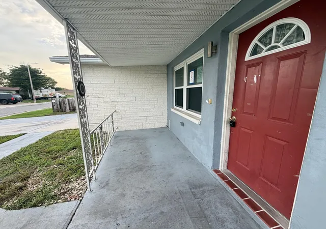 4th image of 3221 Roxbury Dr, Holiday, FL 34691 | MLS# W7888780