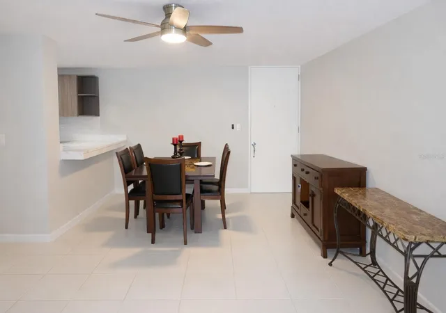 Photo 7 of Condo for sale at 27 Ave Laguna Gdns #GH, Carolina, PR 00979 | MLS# PR9123575 | Listing updated on 2026-08-21
