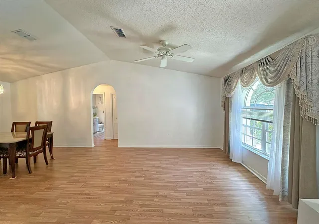 3rd image of 8421 Peoria St, Spring Hill, FL 34608 | MLS# A4703608