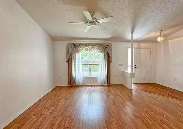4th image of 8421 Peoria St, Spring Hill, FL 34608 | MLS# A4703608