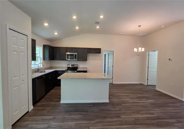 4th image of 1226 W Galgano St, Dunnellon, FL 34434 | MLS# OM730799