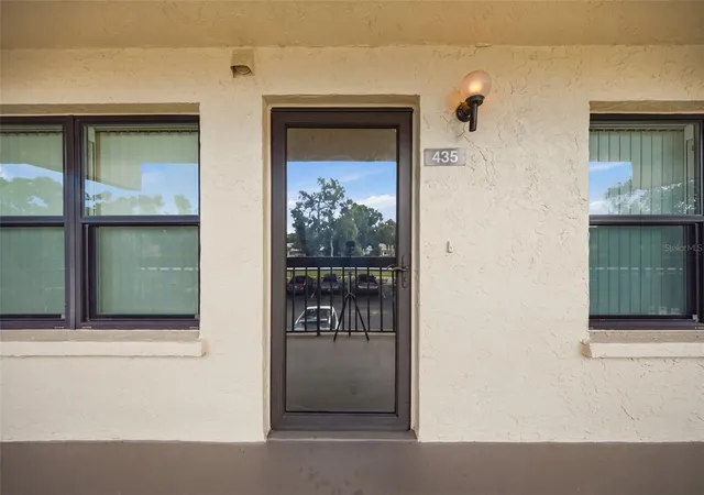 Photo 2 of Condo for sale at 435 30th Ave W #D206, Bradenton, FL 34205 | MLS# A4703609 | Listing updated on 2026-08-31