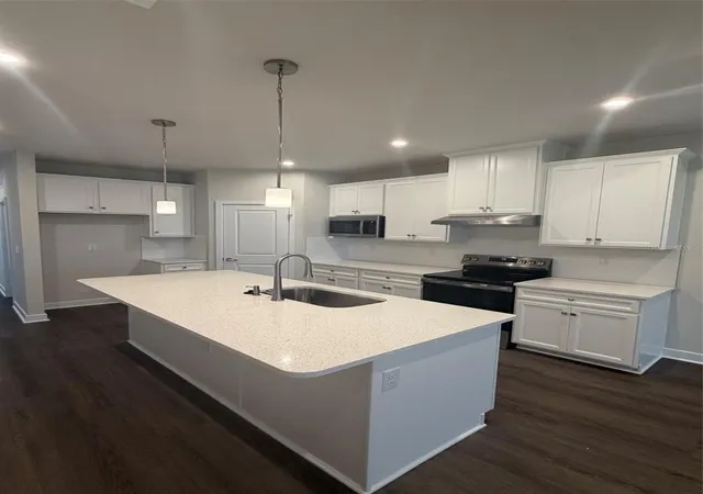 5th image of 18732 Highland Dew St, Brooksville, FL 34610 | MLS# W7888782