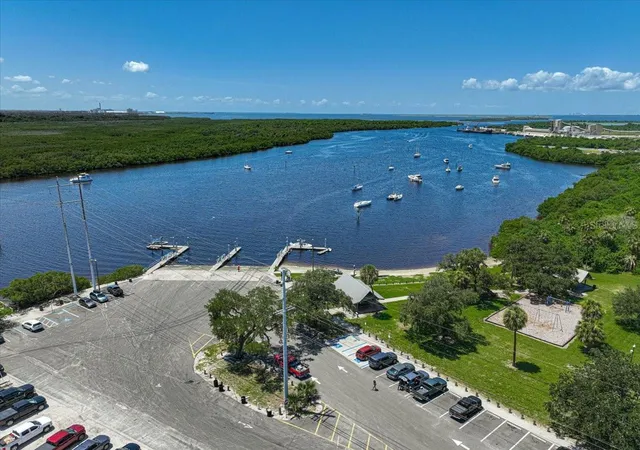 3rd image of 8814 Riverlachen Wy, Riverview, FL 33578 | MLS# A4703611