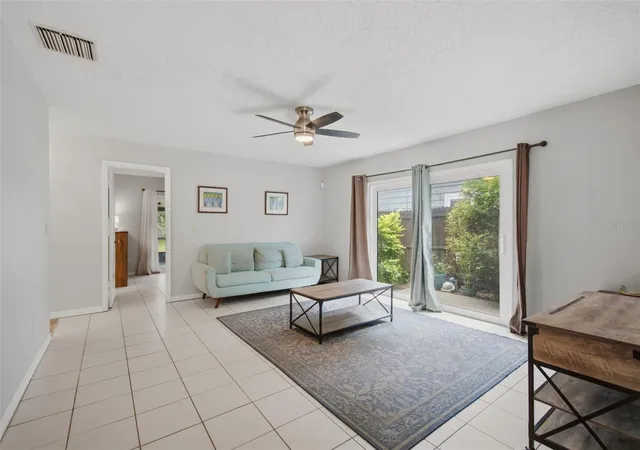 4th image of 3069 138Th Pl, Largo, FL 33771 | MLS# TB8540977