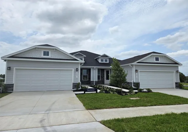 1st image of 18716 Highland Dew St, Brooksville, FL 34610 | MLS# W7888783