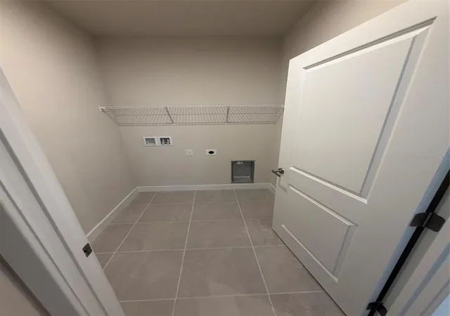 15th image of 18716 Highland Dew St, Brooksville, FL 34610 | MLS# W7888783