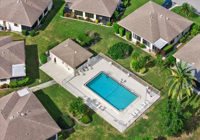 39th image of 773 Vivienda South Ct #8, Venice, FL 34293 | MLS# N6145432