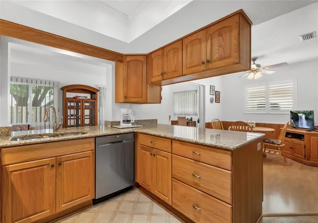 4th image of 773 Vivienda S Ct, VENICE, FL 34293