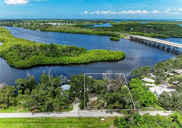 1st image of 1609 Saffold Park Dr, Ruskin, FL 33570 | MLS# A4703614