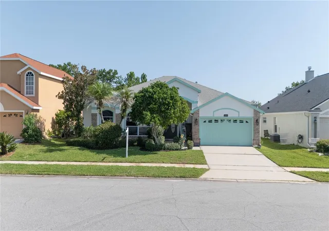 2nd image of 13686 Crystal River Dr, Orlando, FL 32828 | MLS# R4911849
