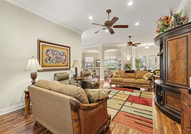 5th image of 1182 Fiesta Key Cir, Lady Lake, FL 32159 | MLS# L4964460