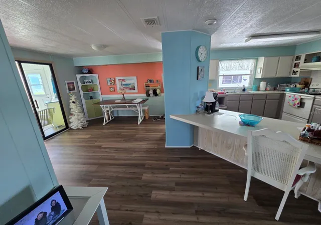 5th image of 86 Parson Dr, Winter Haven, FL 33884 | MLS# P4939656