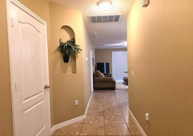 Photo 2 of Sale Pending at 6787 Glenbrook Dr, Lakeland, FL 33811 | MLS# L4964461 | Listing updated on 2026-08-31