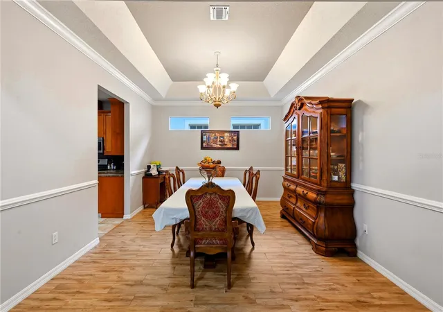 Photo 4 of Single family home for sale at 746 Country Ln, Orlando, FL 32804 | MLS# S5156019 | Listing updated on 2026-08-21