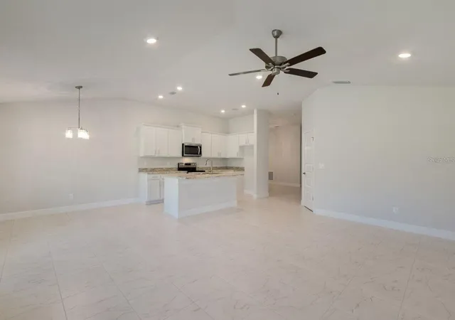 4th image of 4404 Sw 92Nd Pl Rd, Ocala, FL 34476 | MLS# OM730803
