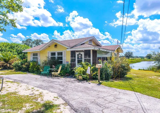 1st image of 1120 S Scenic Hwy, Lake Wales, FL 33853 | MLS# L4964462