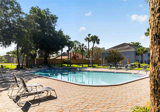 2nd image of 285 Lewfield Cir, WINTER PARK, FL 32792