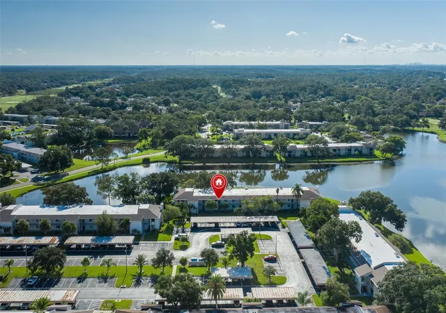 2nd image of 160 Lakeview Wy #160, Oldsmar, FL 34677 | MLS# TB8540997