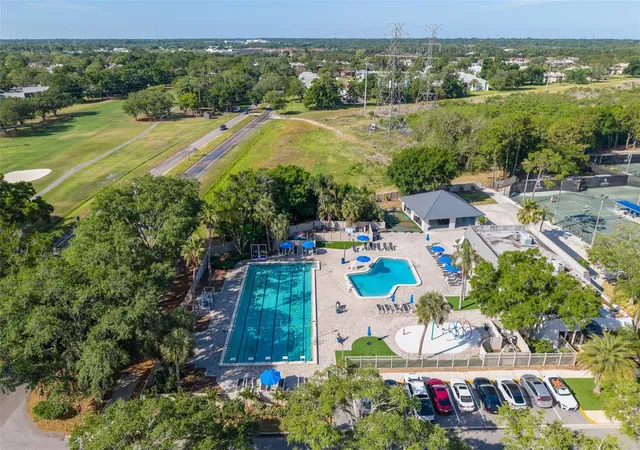 36th image of 160 Lakeview Wy #160, Oldsmar, FL 34677 | MLS# TB8540997