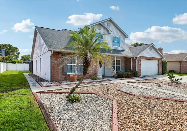 Photo 3 of Single family home for sale at 1424 Dumont Dr, Valrico, FL 33596 | MLS# TB8540999 | Listing updated on 2026-09-25