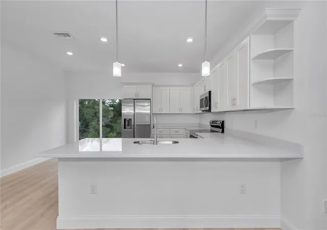 Photo 5 of Single family home for sale at 16503 SW 31st Terrace, Ocala, FL 34473 | MLS# OM730804 | Listing updated on 2026-08-29