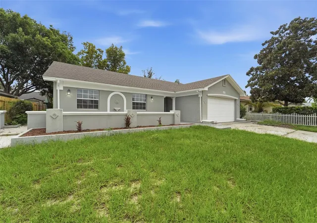 3rd image of 629 La Salle Dr, Altamonte Springs, FL 32714 | MLS# V4950854
