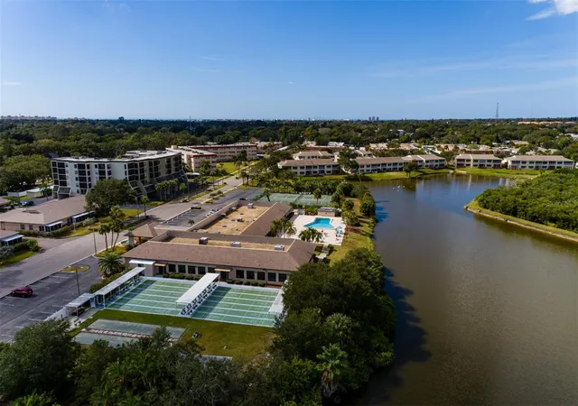 59th image of 10036 63rd Ave N #17, St Petersburg, FL 33708 | MLS# TB8541003
