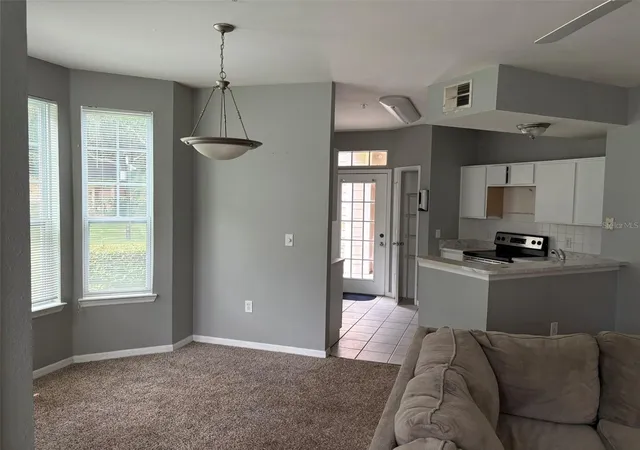 5th image of 1101 Vintage Village Ln #110, Ocoee, FL 34761 | MLS# O6435402