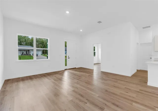 Photo 3 of Single family home for sale at 10615 N Didiscus Dr, Citrus Springs, FL 34434 | MLS# O6435406 | Listing updated on 2026-10-10