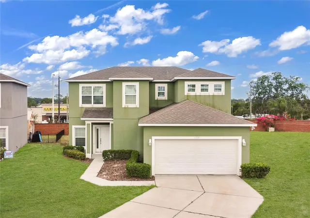 Photo 1 of Single family home for sale at 1370 Salisbury Dr, Winter Haven, FL 33881 | MLS# O6435409 | Listing updated on 2026-08-26