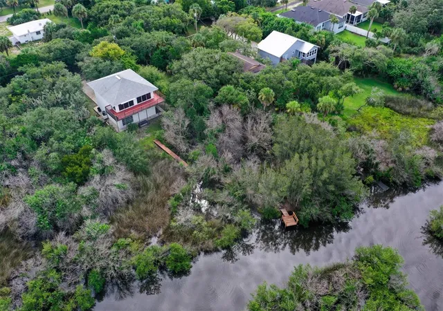 Photo 2 of Single family home for sale at 1835 Oak Pl, Flagler Beach, FL 32136 | MLS# FC320853 | Listing updated on 2026-09-17