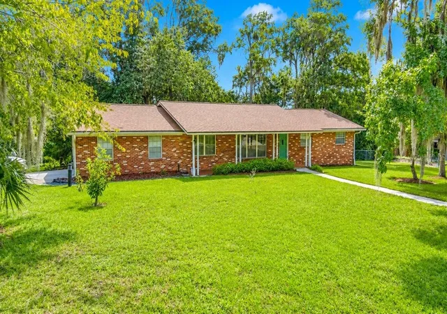 2nd image of 1705 Nw 21st St, Gainesville, FL 32605 | MLS# GC542902