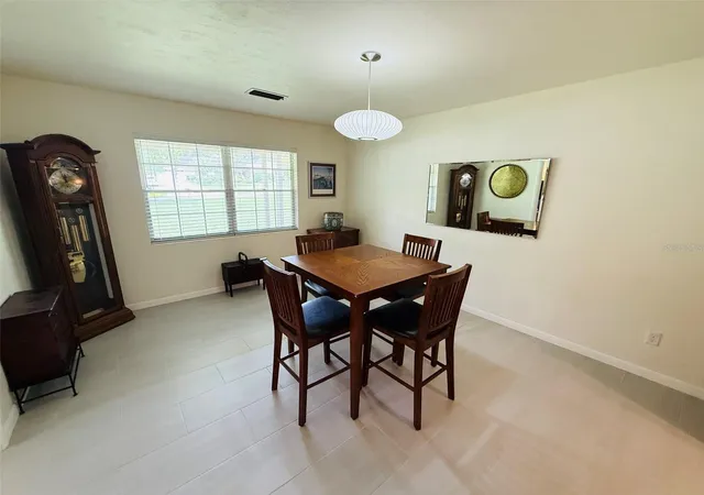 Photo 4 of Single family home for sale at 1705 Nw 21St St, Gainesville, FL 32605 | MLS# GC542902 | Listing updated on 2026-09-03