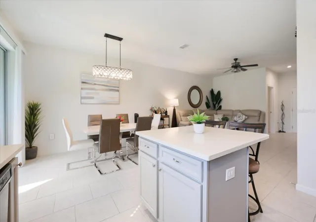 5th image of 11814 Sky Acres Ter, Bradenton, FL 34211 | MLS# TB8541032