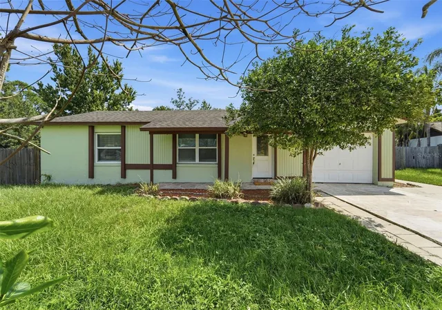 Photo 3 of Sale Pending at 127 Borada Rd, Sanford, FL 32773 | MLS# V4950856 | Listing updated on 2026-09-01