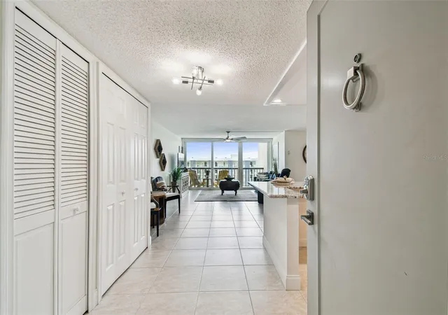 4th image of 400 Island Wy #509, Clearwater Beach, FL 33767 | MLS# W7888789
