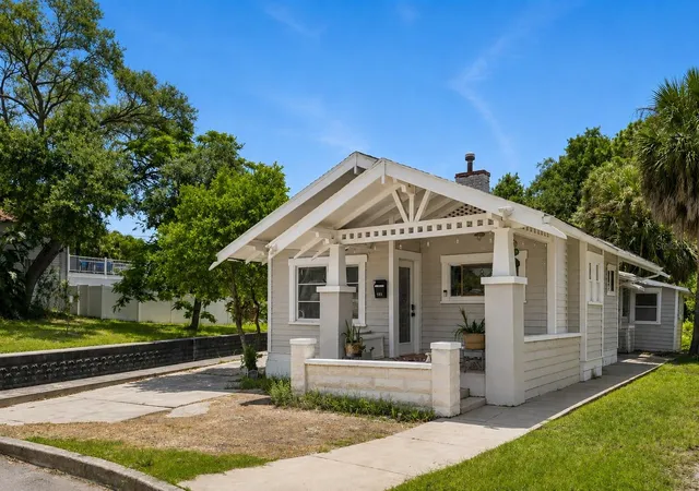 2nd image of 558 10th Ave S, St Petersburg, FL 33701 | MLS# O6435432