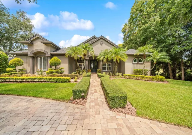 Photo 2 of Single family home for sale at 2805 Berwick Dr, Tarpon Springs, FL 34688 | MLS# TB8541045 | Listing updated on 2026-10-06