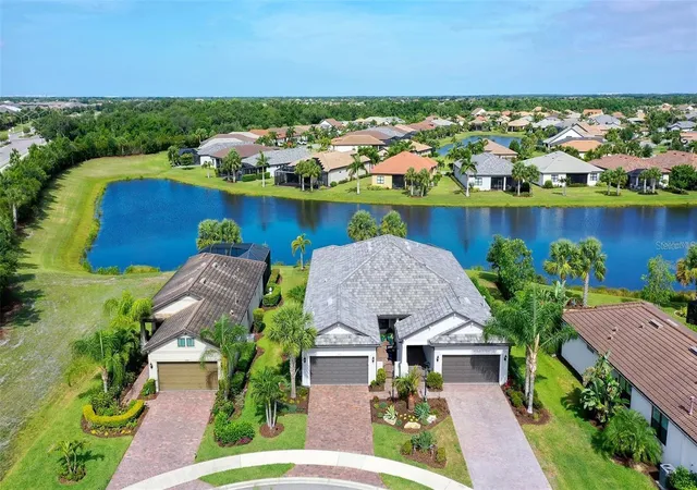 1st image of 7636 Kirkland Cvs, Lakewood Ranch, FL 34202 | MLS# A4703628