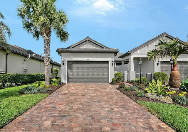 Photo 4 of House for sale at 7636 Kirkland Cvs, Lakewood Ranch, FL 34202 | MLS# A4703628 | Listing updated on 2026-10-09